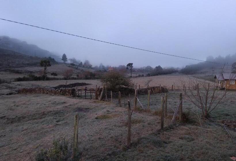 پانسیون Cabanas Fazenda Da Raia