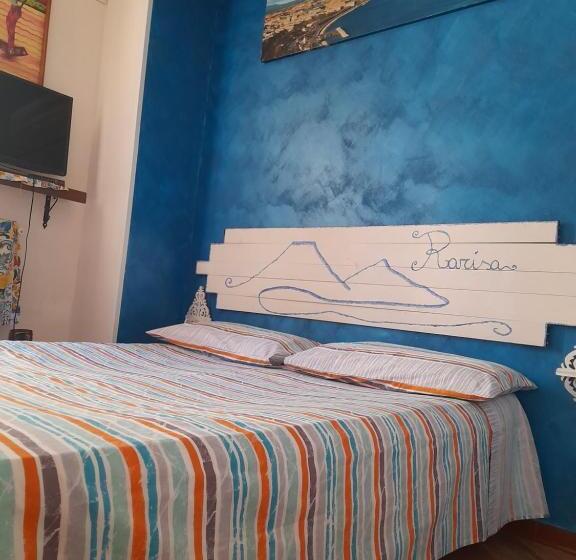 پانسیون Camera Rarisa Napoli Centro