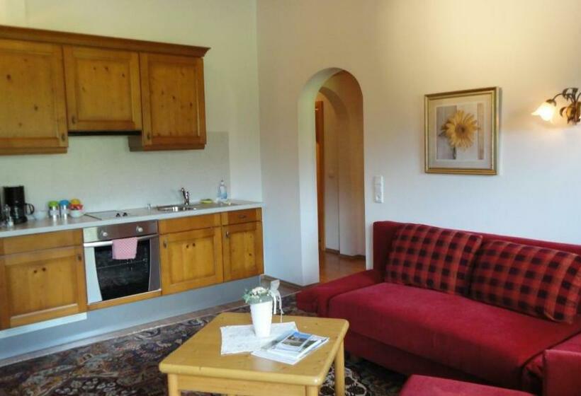 ペンション Ferienwohnungen Birnbacher