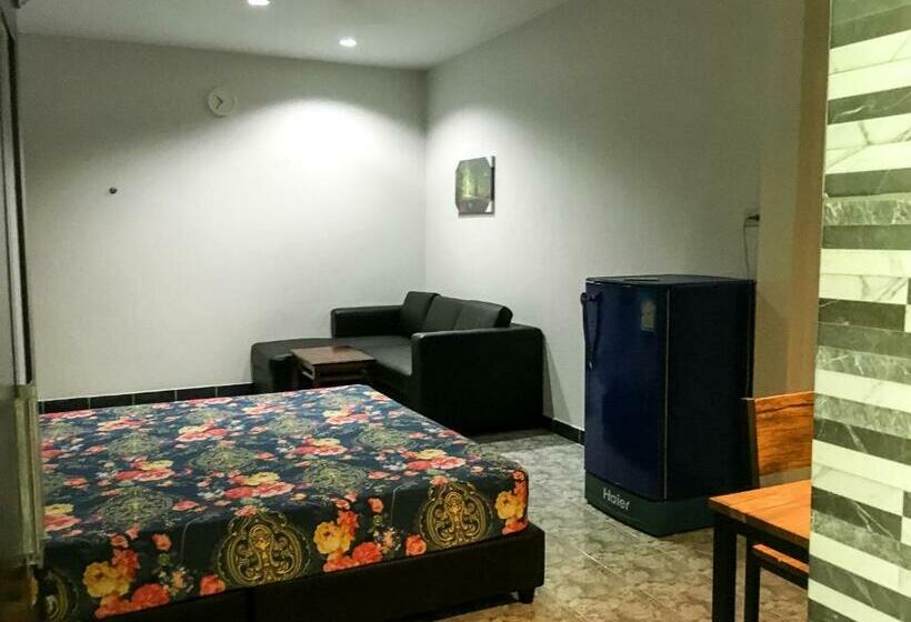 Pensão H&q Bangtao Kitchen Studio