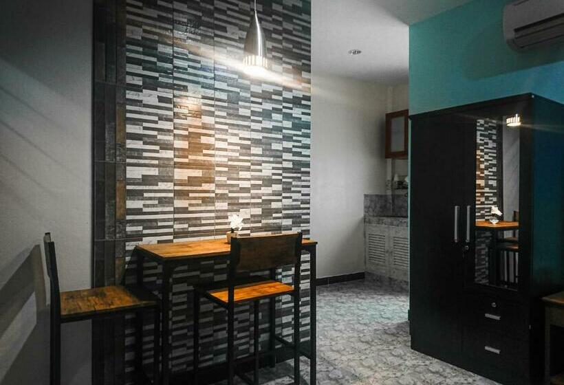 Pensão H&q Bangtao Kitchen Studio