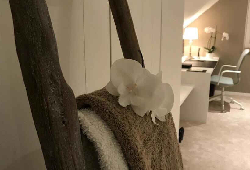 ペンション L Auf Der Tomm