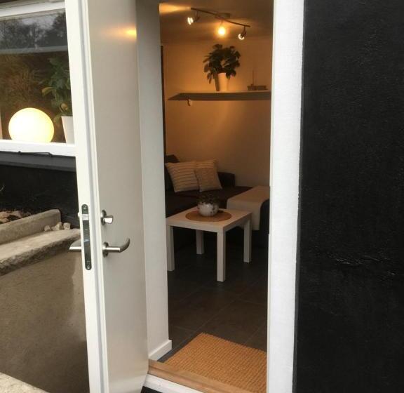 פנסיון Lägenhet Centralt I Värnamo Vid Apladalen