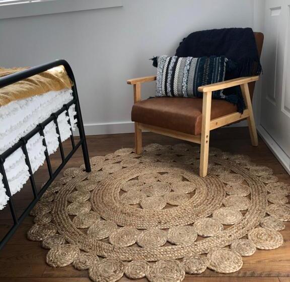 بنسيون Oak Lane Guest House & Farm Stay