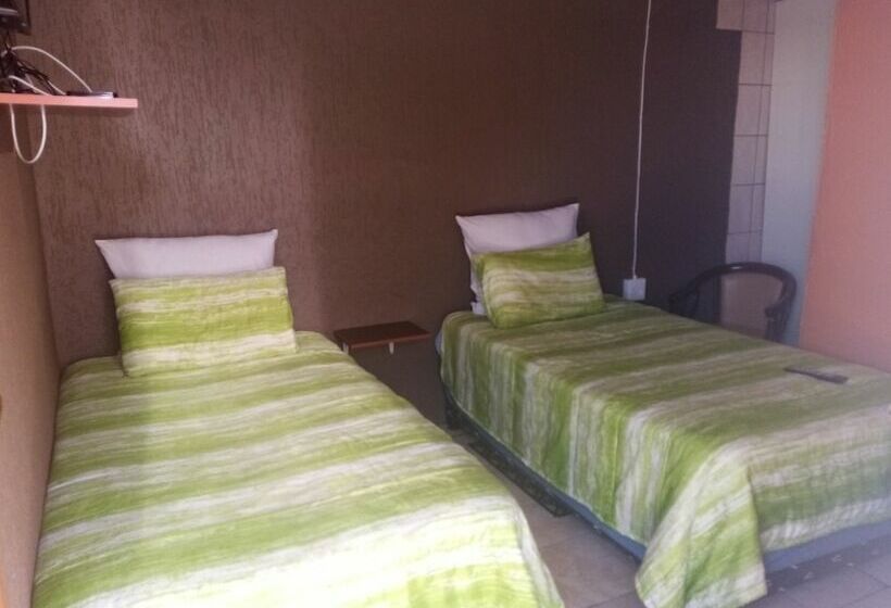 بنسيون Sediba Guest House