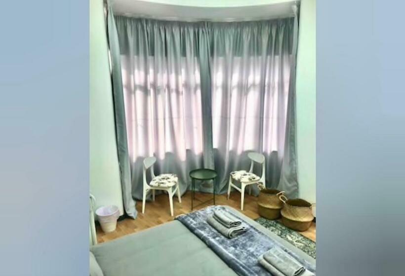 پانسیون Unique Studios Phaneromenis 41   Down Town Nicosia