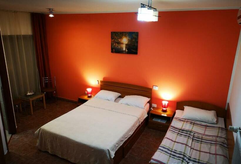 Пансион Vila Sara