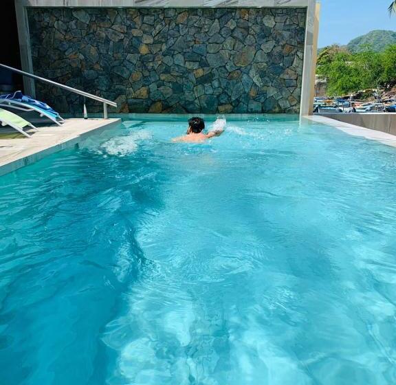 پانسیون Villa La Joya