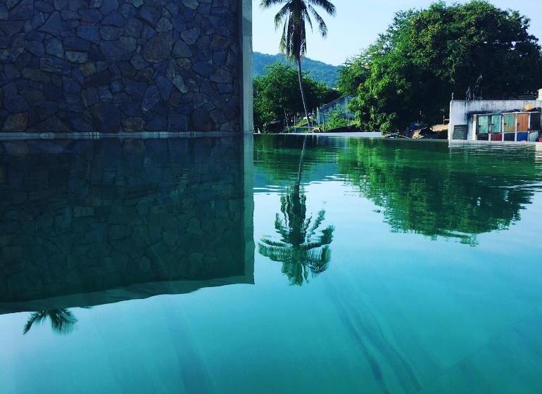 پانسیون Villa La Joya