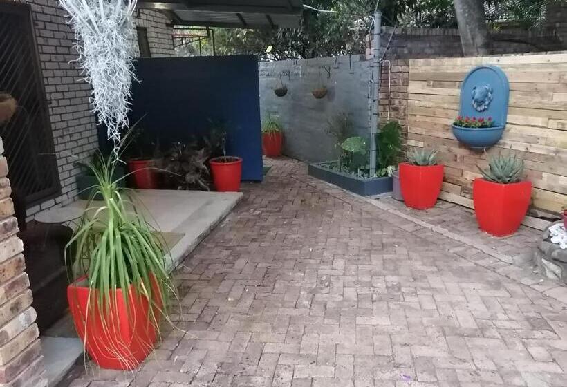 호스텔 Rozelee Rest