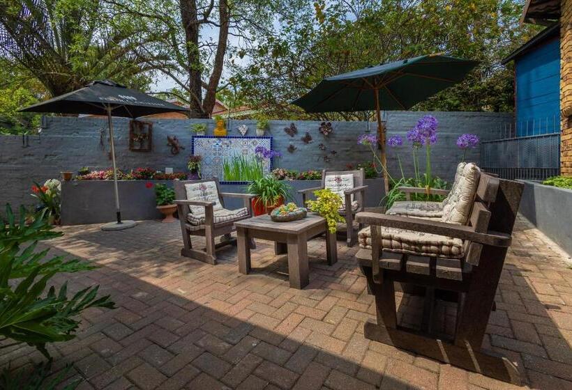 호스텔 Rozelee Rest