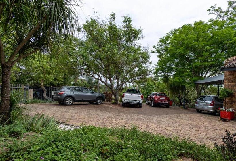 호스텔 Rozelee Rest