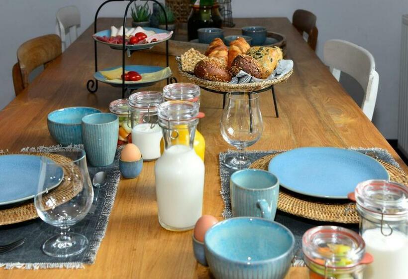 B & B Meet The Dutch