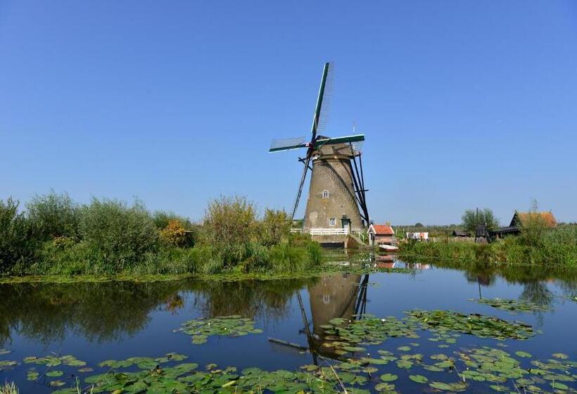 B & B Meet The Dutch