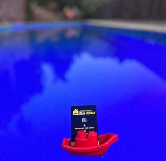 تختخواب و صبحانه Atlas Ijoukak