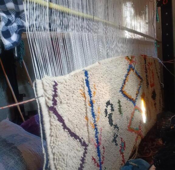 تختخواب و صبحانه Atlas Ijoukak