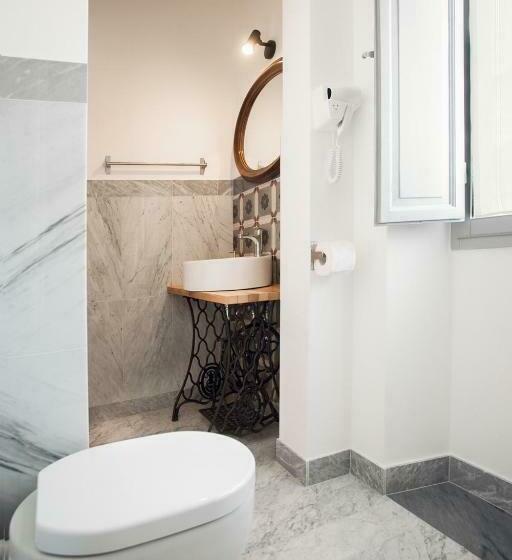 مبيت وإفطار Carrara Bella