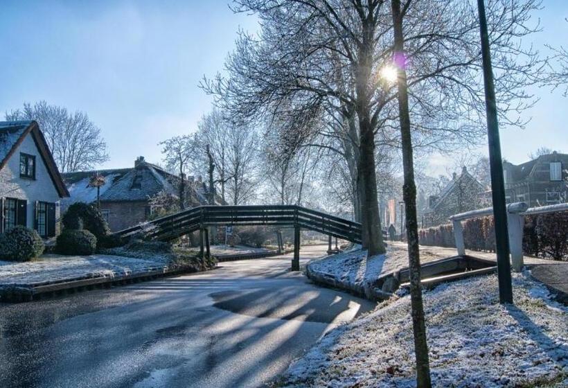 مبيت وإفطار De Aardigeyt