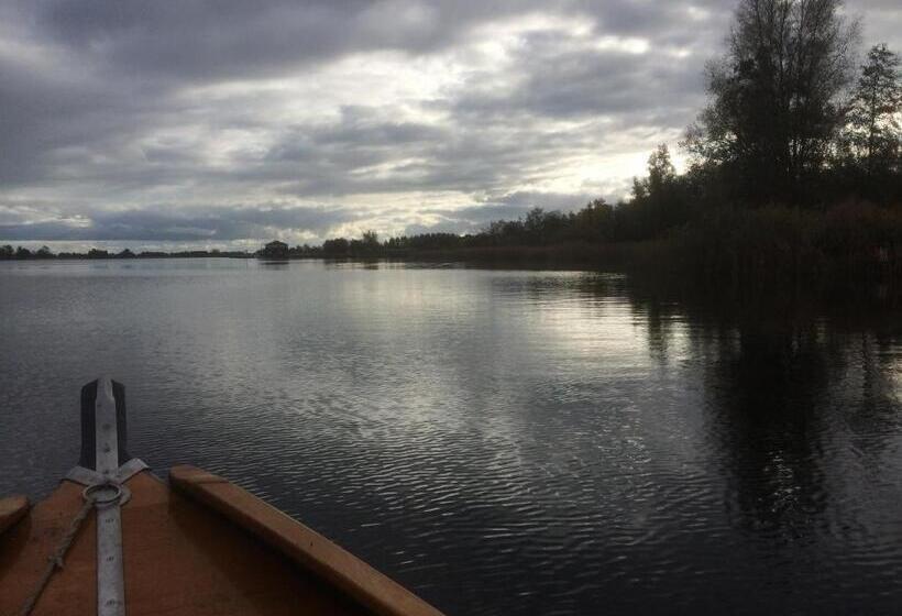 مبيت وإفطار De Aardigeyt