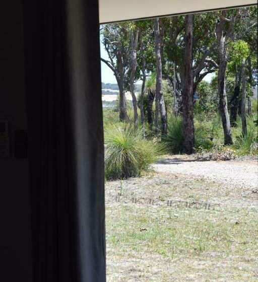 צימר Eagle Bay House