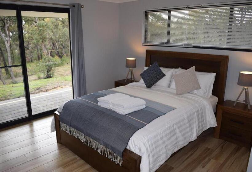 Bed and Breakfast Eagle Bay House