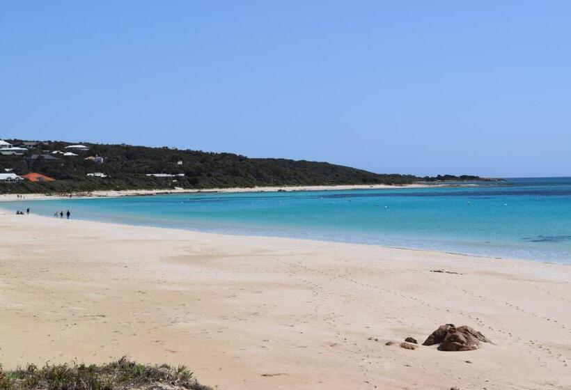 צימר Eagle Bay House