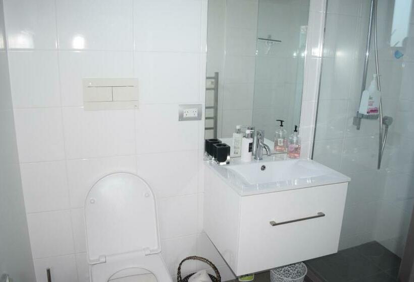 Bed & Breakfast In The Heart Of Fendalton