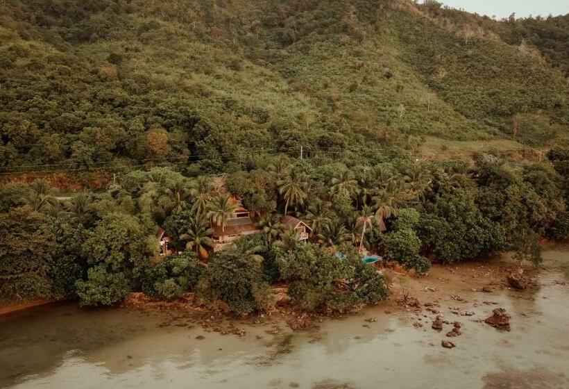 Cocovana Beach Resort