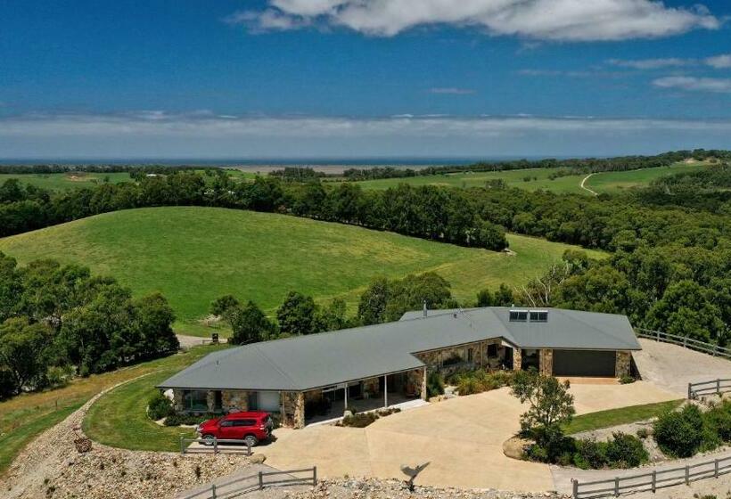 Eagle Rock Retreat B&b, Fish Creek