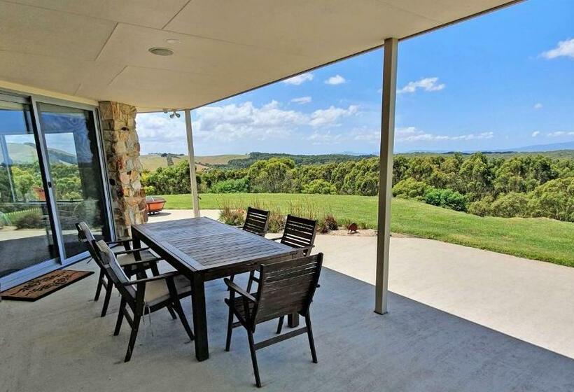 Eagle Rock Retreat B&b, Fish Creek