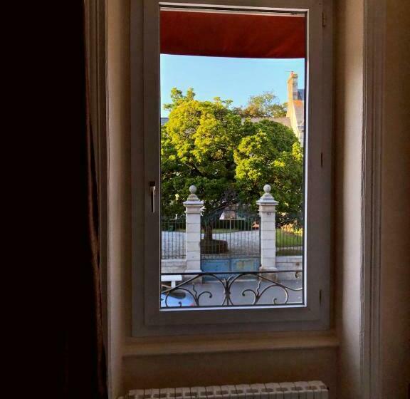 Отель Le Relais Montois