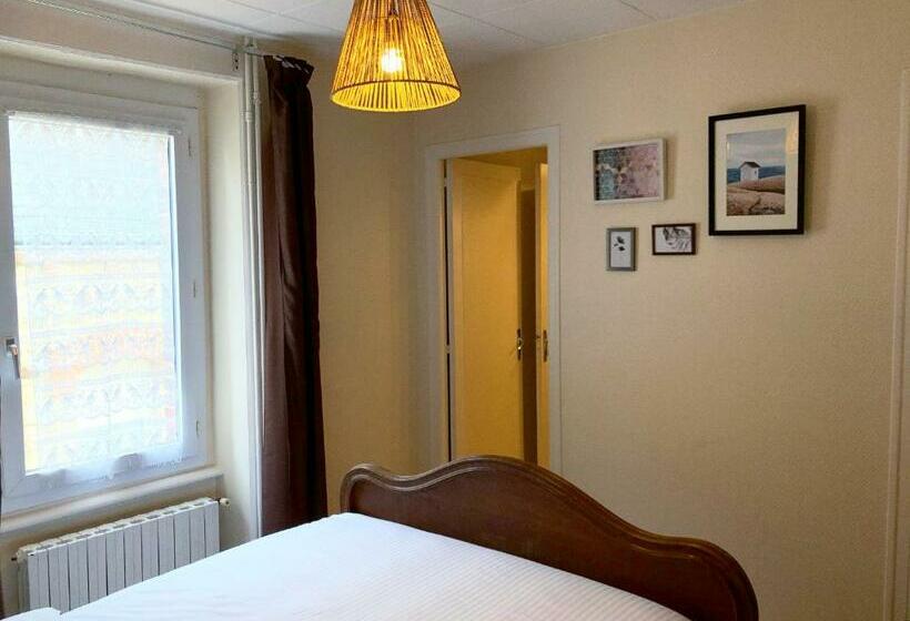 Отель Le Relais Montois