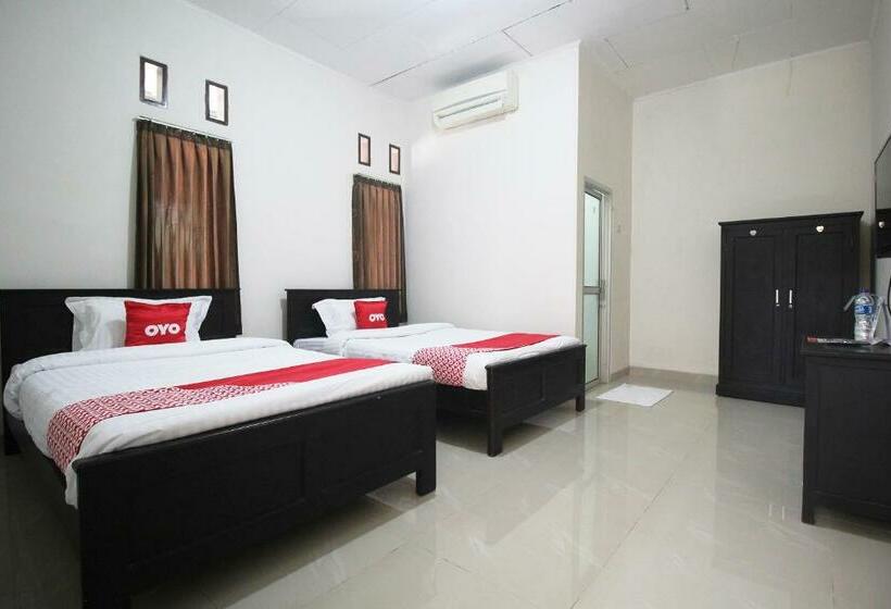 ホテル Oyo 1547 Wisma Ray Syariah