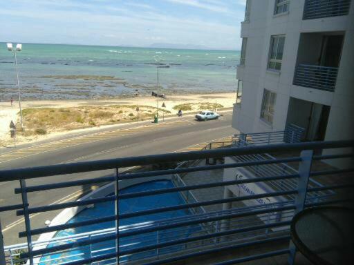 ホテル Sunset 786 Holidays 211