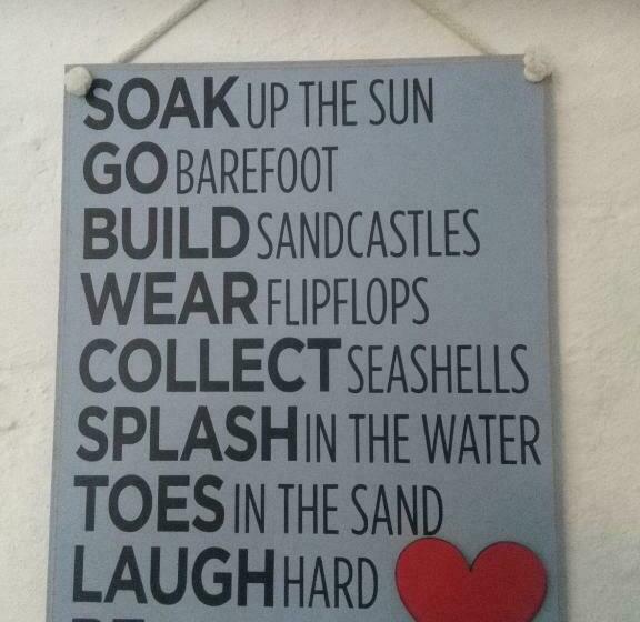 ホテル Sunset 786 Holidays 211