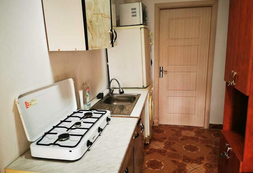 膳宿费 Aurora Vendégház