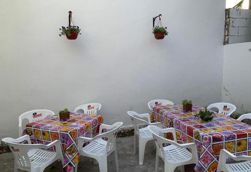 Pensión Casa Alegria