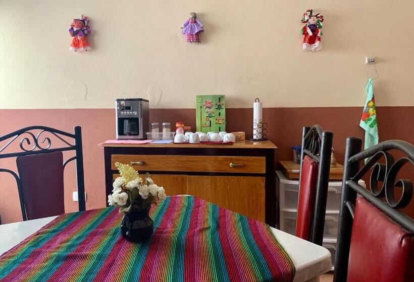 Pensión Casa Alegria