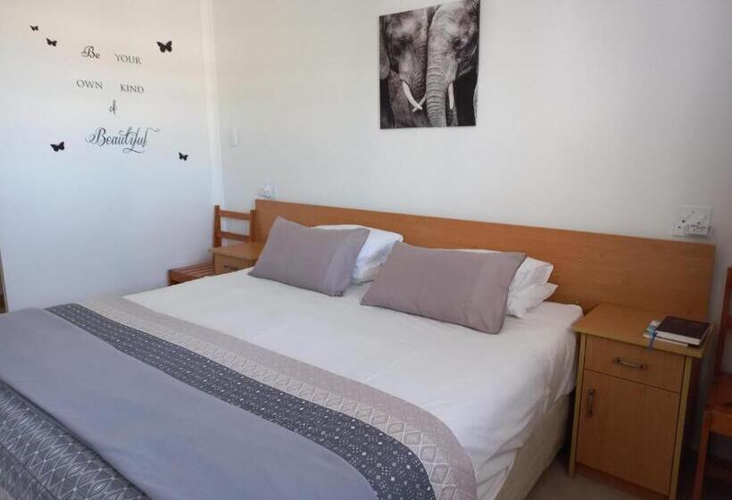 פנסיון Come Home In Oudtshoorn Self Catering Units