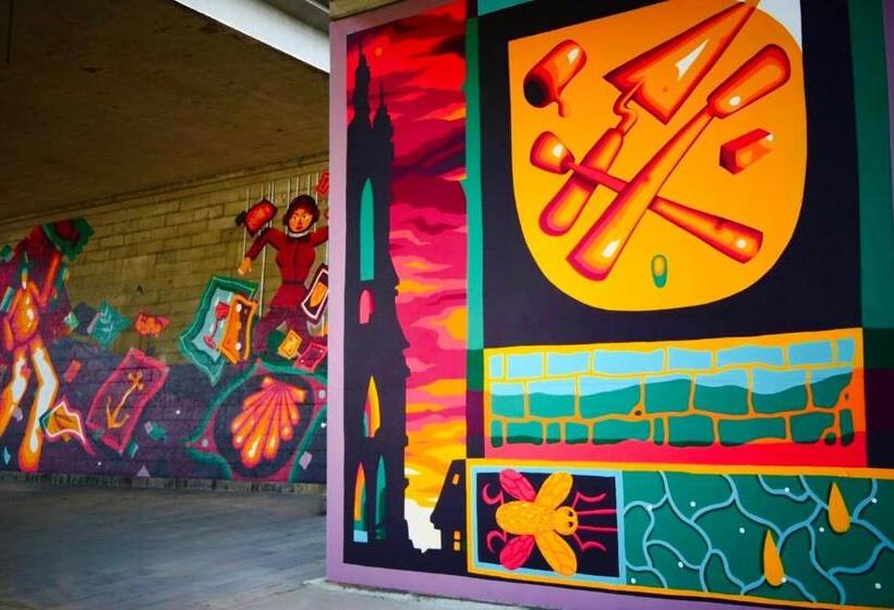 پانسیون Les Chambres Atypiques De Nico Bush   Parking Sécurisé Vélos