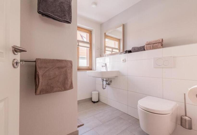 펜션 Maindrei Schlafen Am Fluss