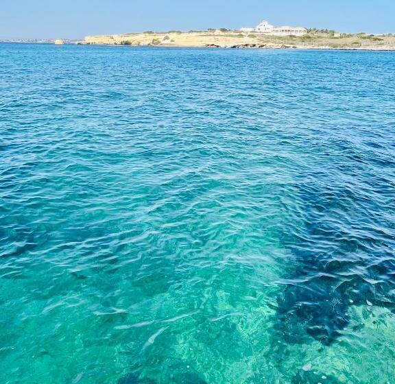 פנסיון Mayana Sicily   The Suites