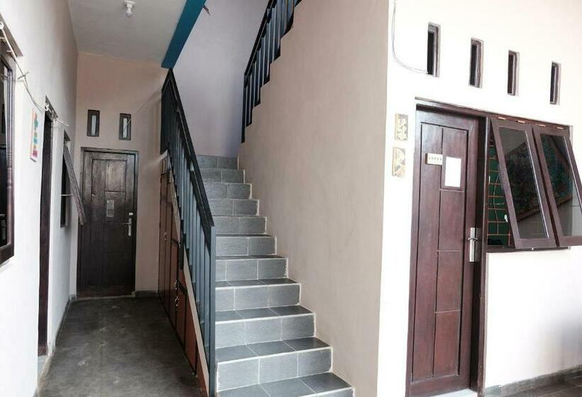 بنسيون Rumah Marianne