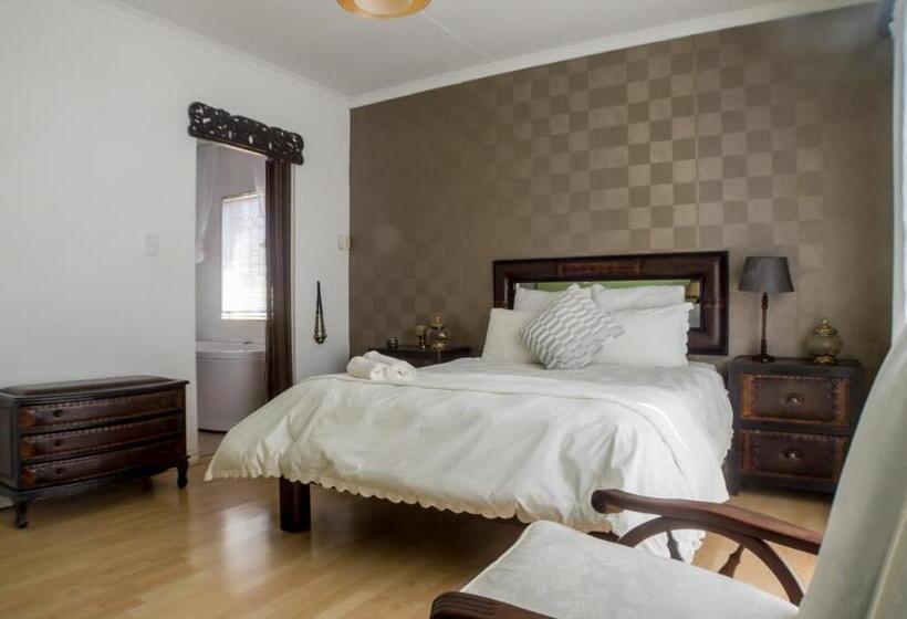 פנסיון Seroloana Guest House