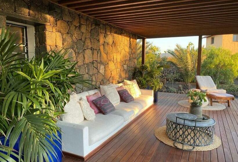 بنسيون Villa Shepherd Lajares   Luxury Villa Fuerteventura