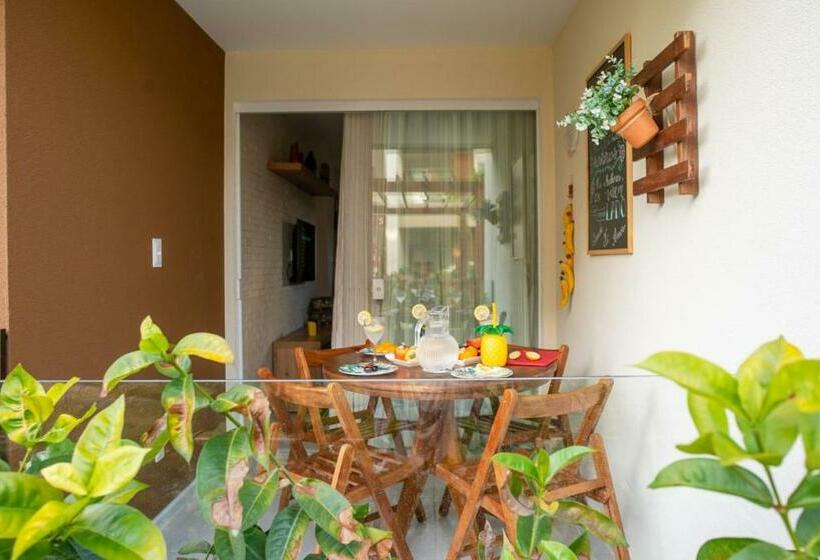 Porto Smeralda Guarajuba 100m Praia