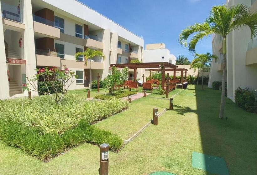 Porto Smeralda Guarajuba 100m Praia