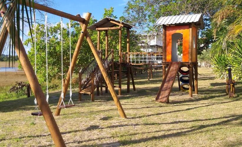 Porto Smeralda Guarajuba 100m Praia