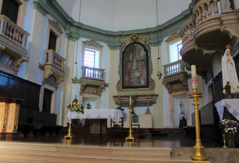 Общежитие Casa Do Castelo Ourém