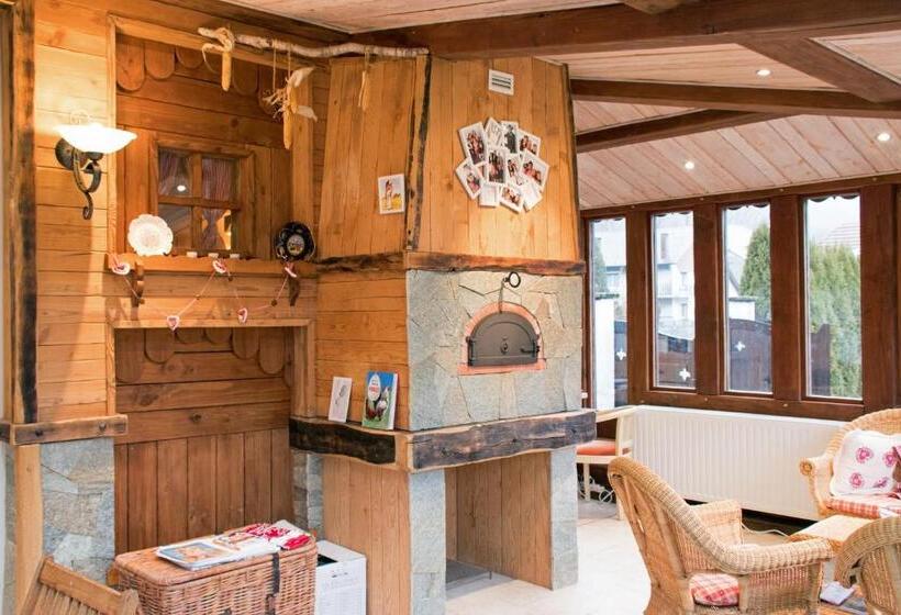 مبيت وإفطار Chez Marlyse Chambres Et Table D Hôtes